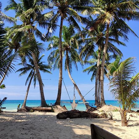 Aparthotel Castle Rock Boracay Yapak Zewnętrze zdjęcie