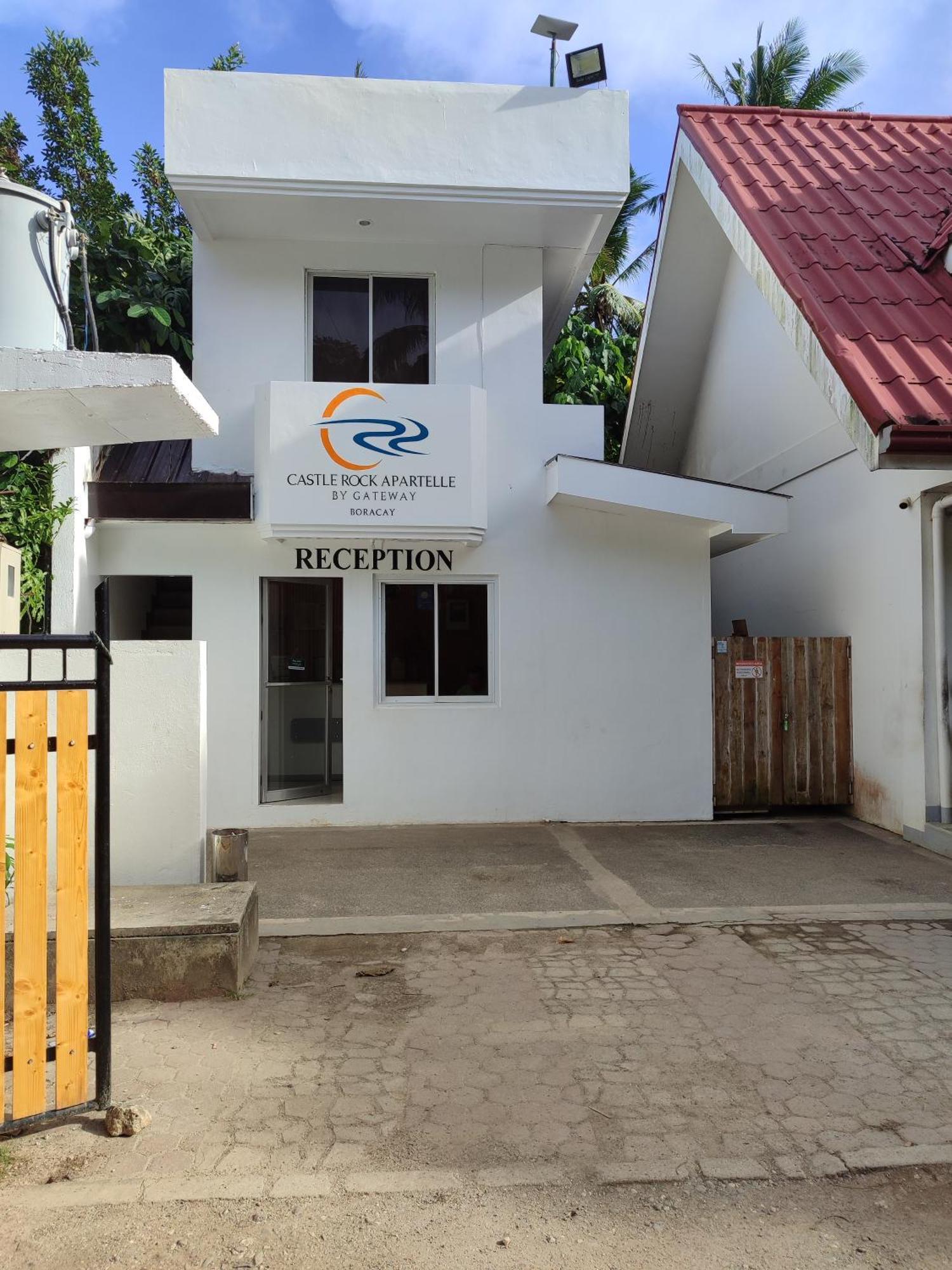 Aparthotel Castle Rock Boracay Yapak Zewnętrze zdjęcie